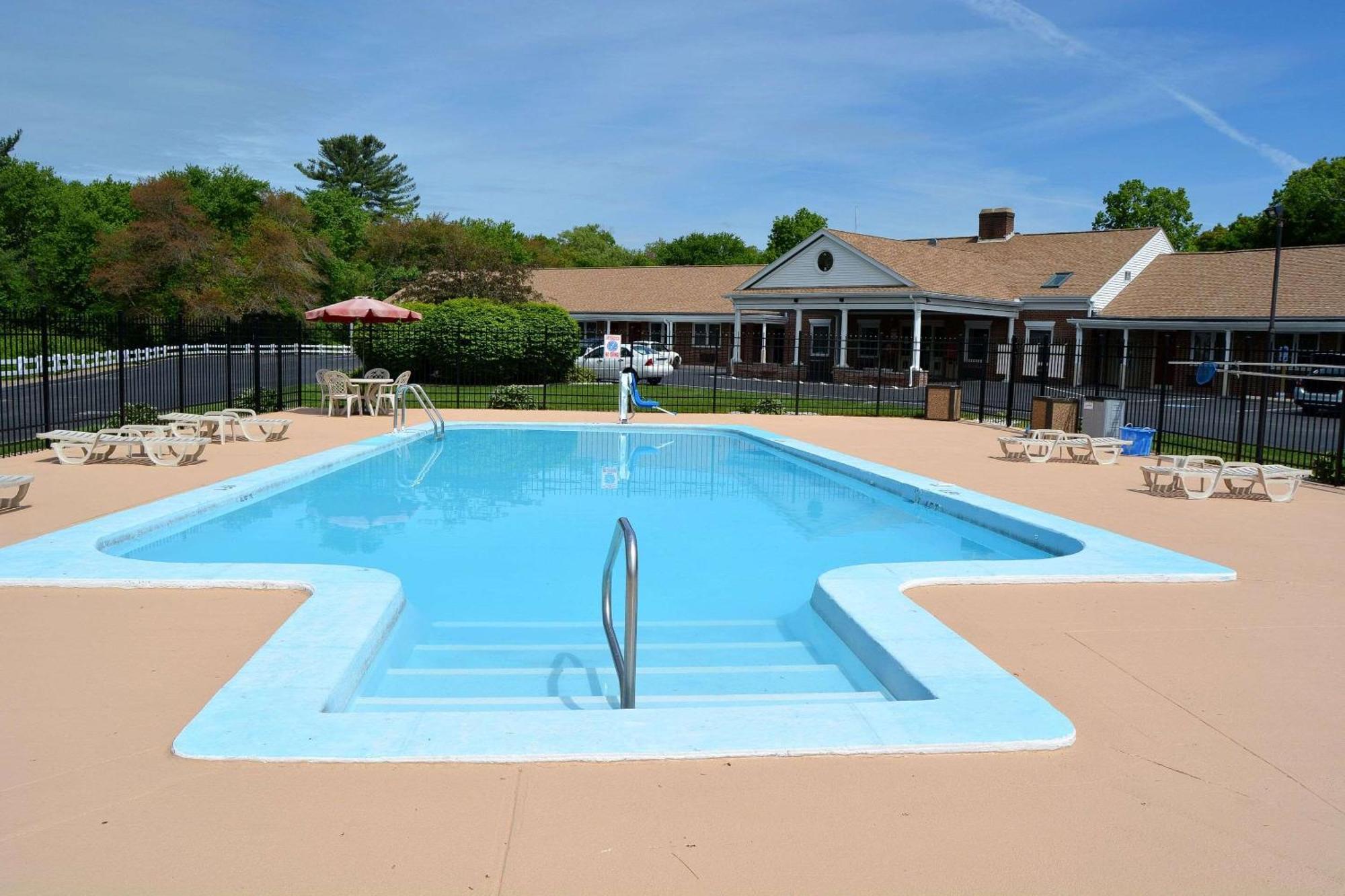 Quality Inn Raynham - Taunton Kültér fotó