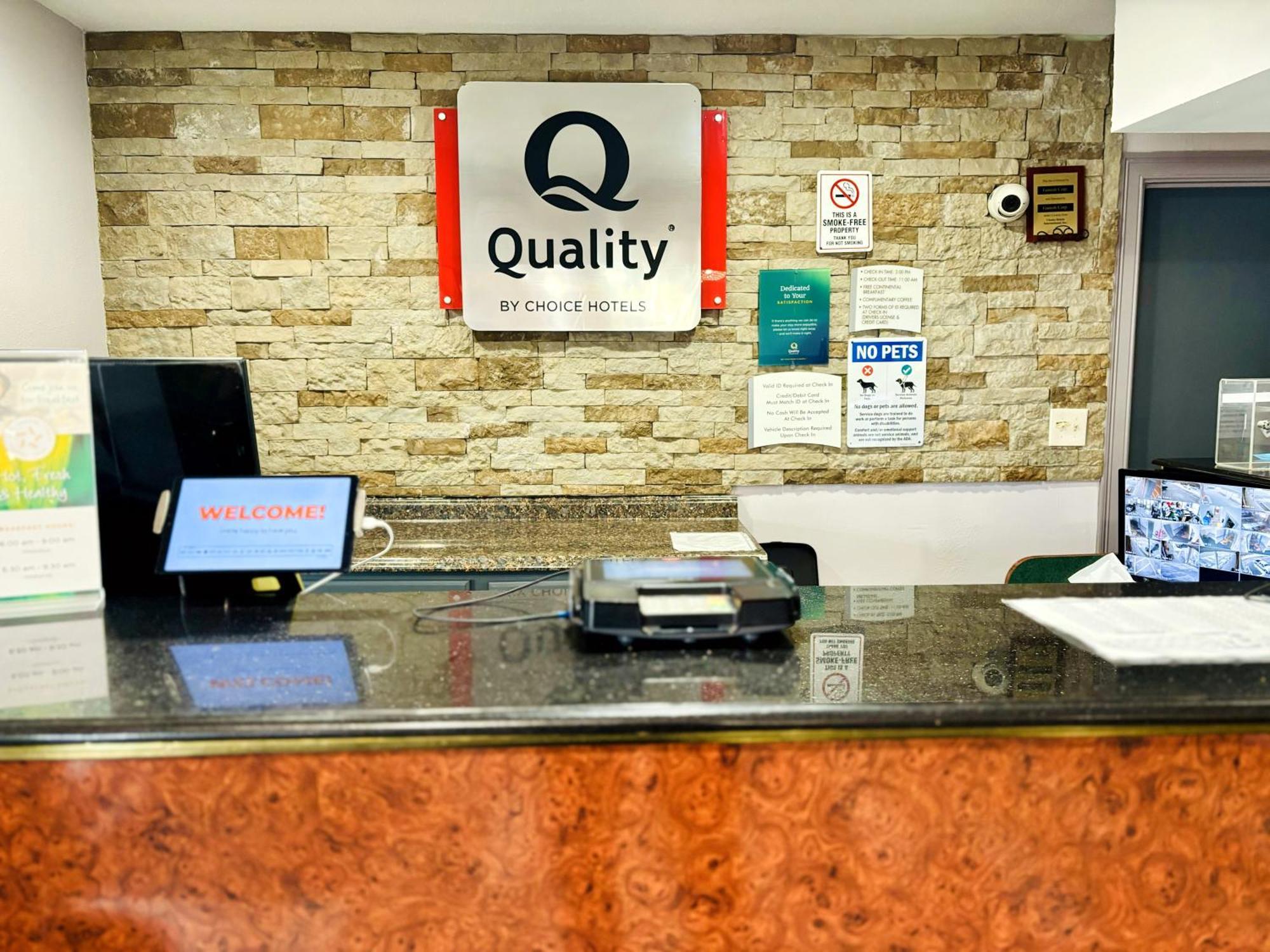 Quality Inn Raynham - Taunton Kültér fotó