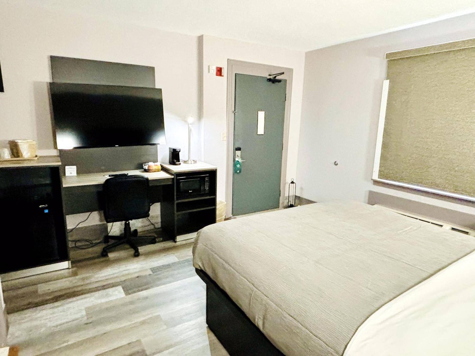 Quality Inn Raynham - Taunton Kültér fotó