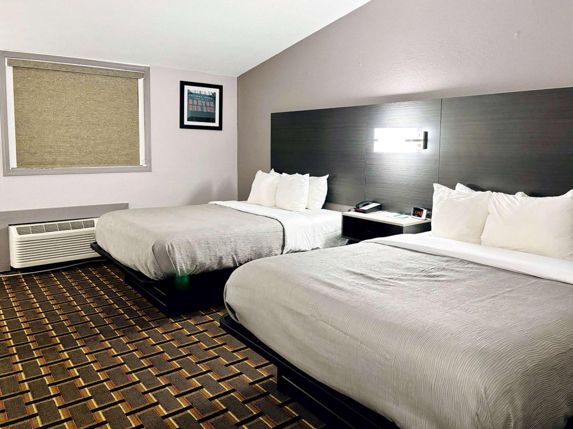 Quality Inn Raynham - Taunton Kültér fotó