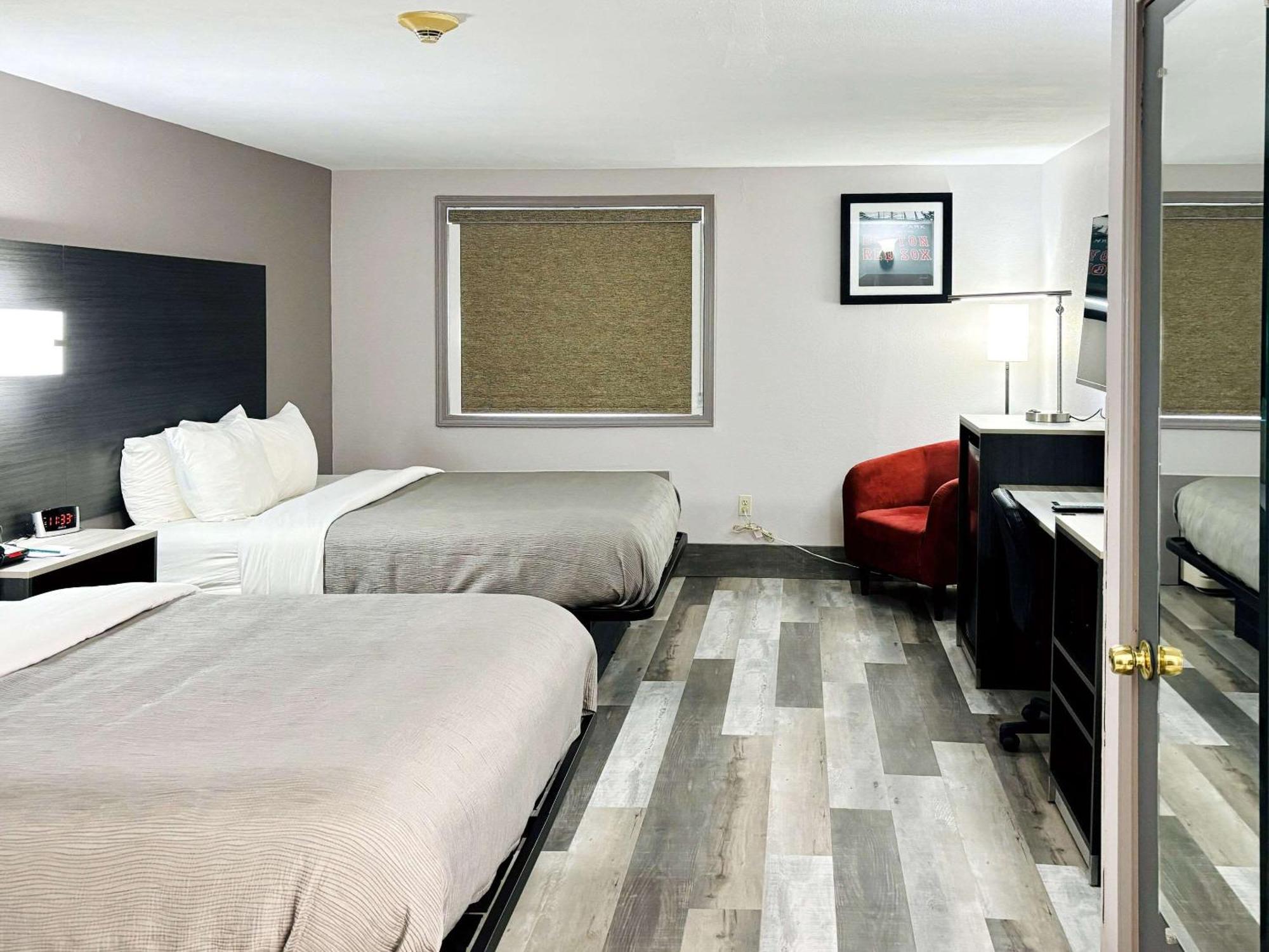 Quality Inn Raynham - Taunton Kültér fotó